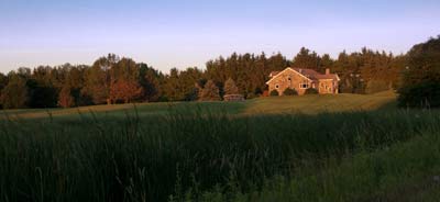 springcreek golf club - first hole and clubhouse